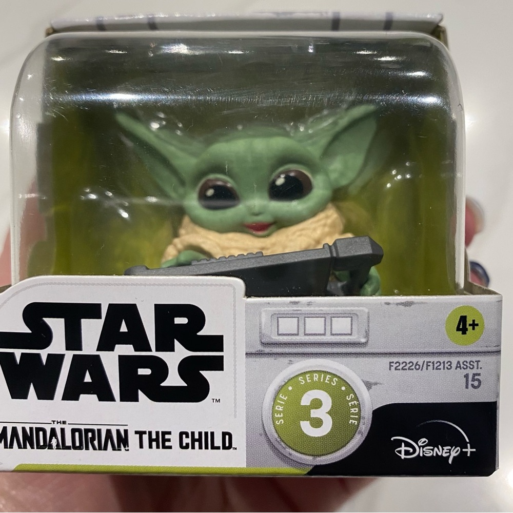 NIB Star Wars The mandalorian The Child Bounty Collection Series 3 #15